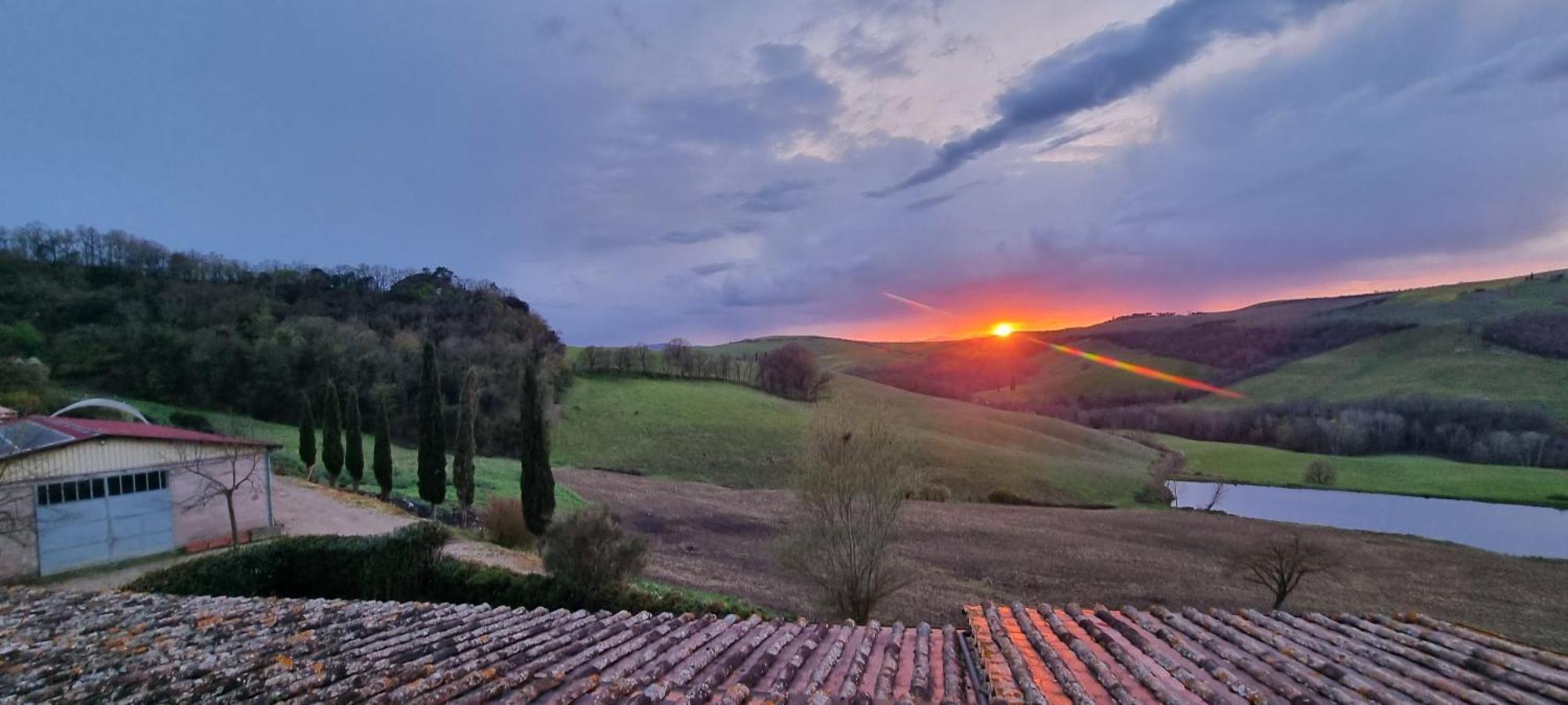 Agriturismo S. Eurosia Montalcino Szoba fotó